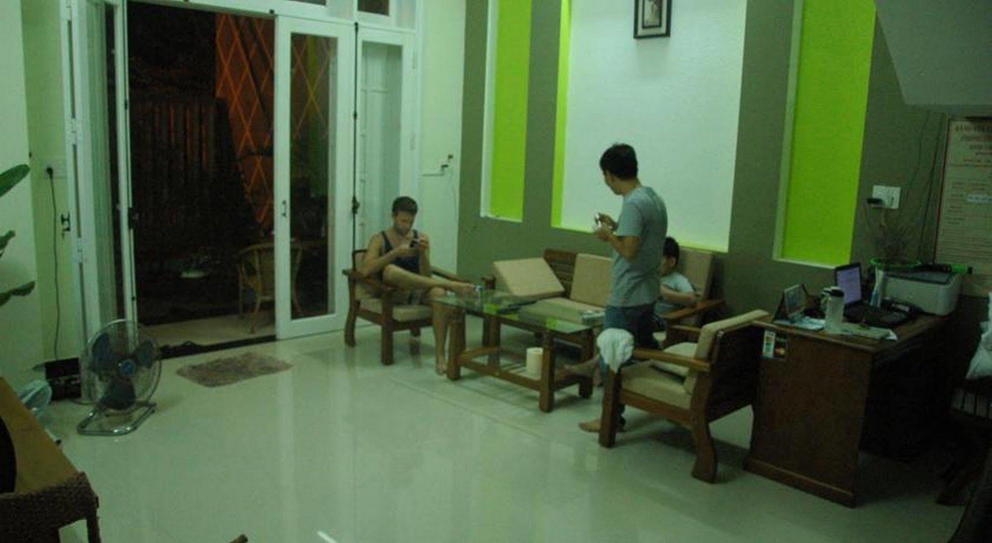 Hoi An Merrily Homestay ภายนอก รูปภาพ