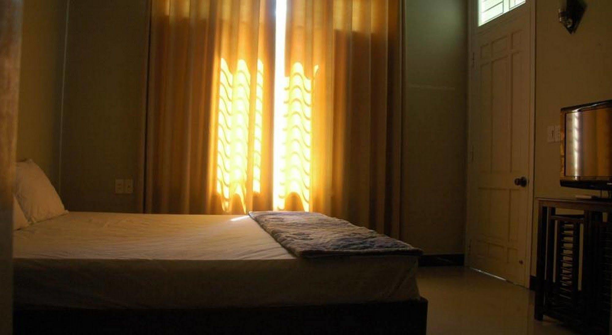 Hoi An Merrily Homestay ภายนอก รูปภาพ