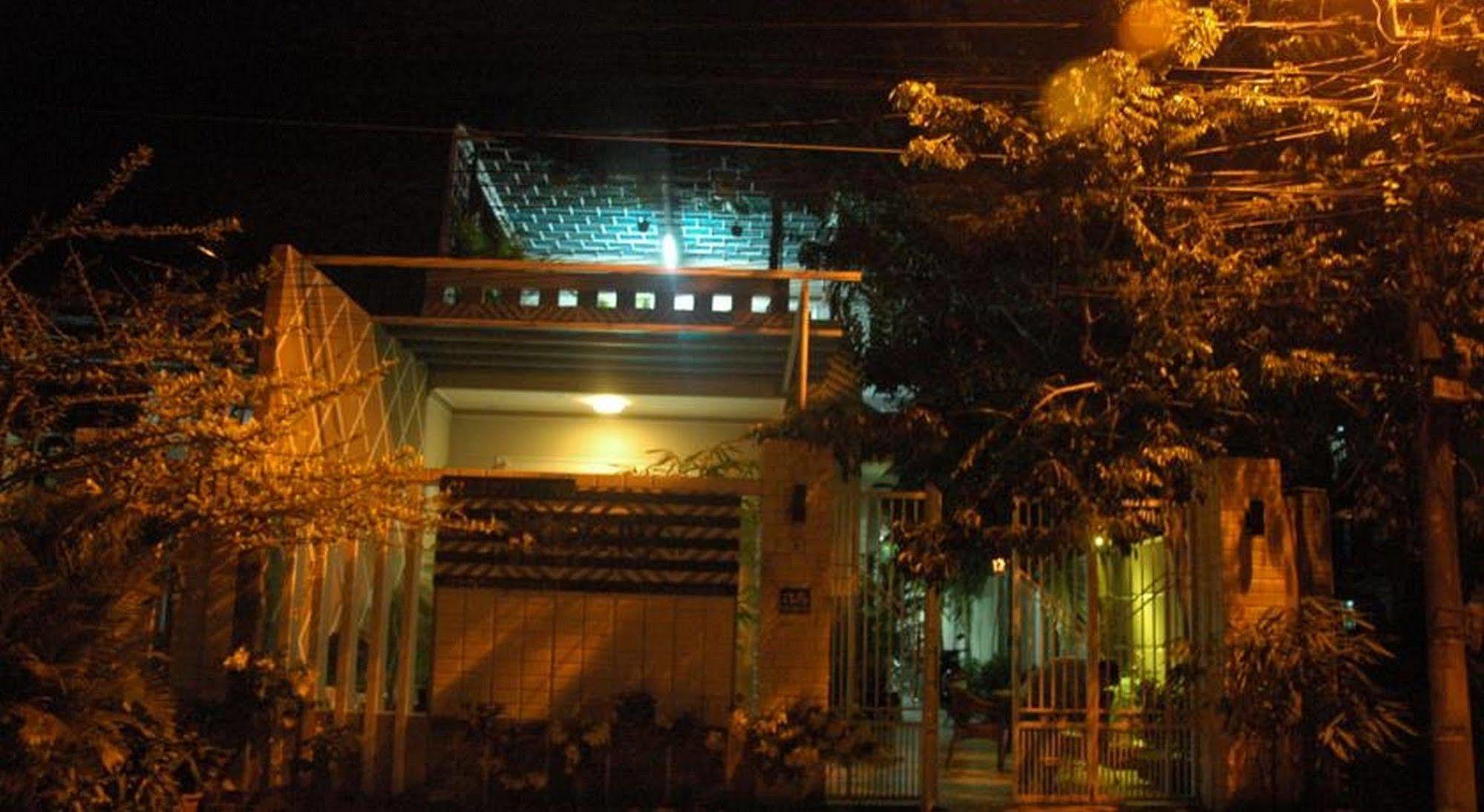 Hoi An Merrily Homestay ภายนอก รูปภาพ